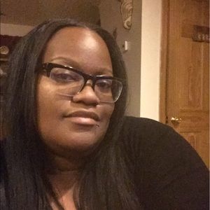 Meet your Posher, Joy